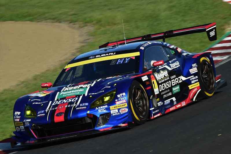 FCY中に絶妙なタイミングでピットストップした「UPGARAGE NSX GT3」が予選16番手から優勝をもぎ取る! スーパーGT第5戦鈴鹿ラウンドGT300クラスリポート