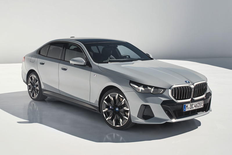 BMW5シリーズの8代目がデビュー　エグゼクティブを刺激する最先端装備を搭載