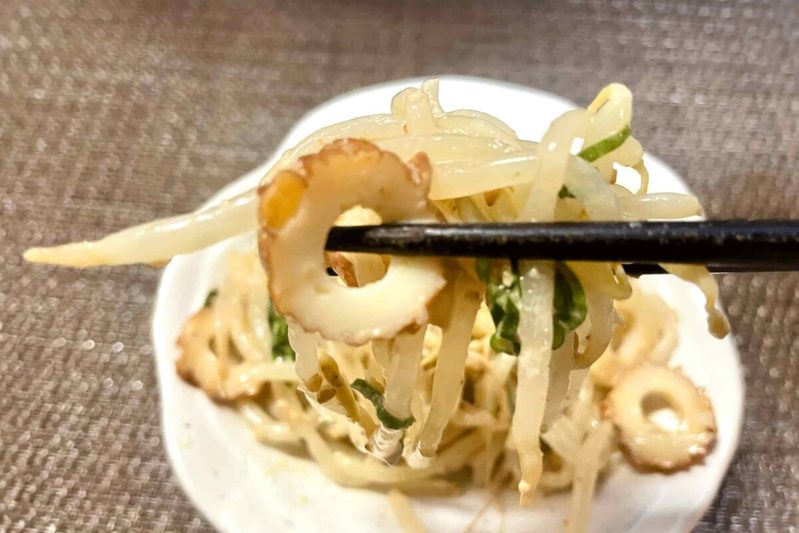 もやし1袋が「秒でなくなる」サラダが激うま レンチンだけで作れる神レシピ