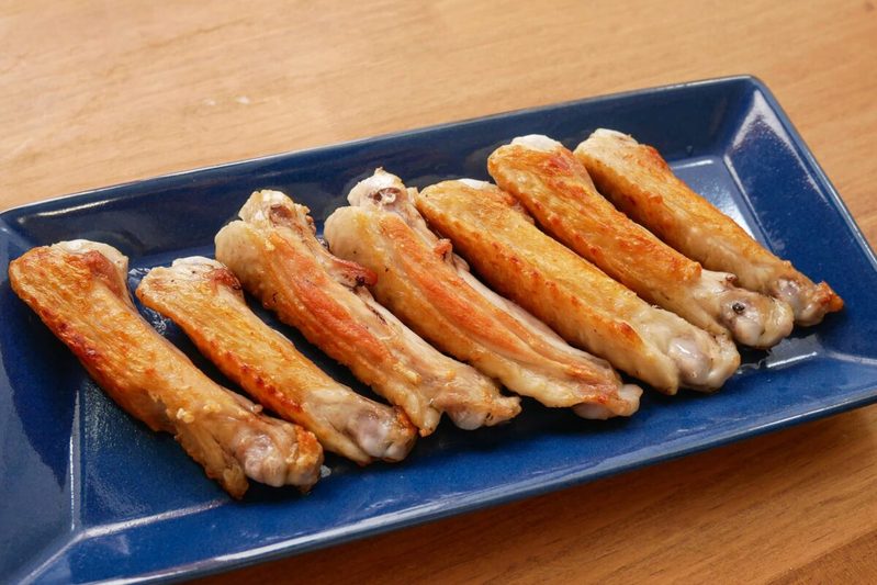 『家事ヤロウ』バカリズムも絶賛した間宮祥太朗の「カリカリ手羽中」が絶品　ずっと食べていられる味