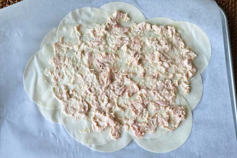 「餃子の皮で作るピザ」が想像以上に本格! 簡単すぎてリピ確定