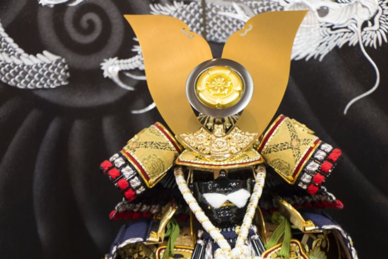 端午の節句で飾られる「五月人形」。いつ出せばいいもの?いつまで出していて平気?すぐしまわないと行けないの?