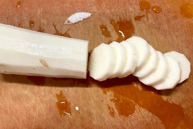 長芋が調味料2つで「神おつまみ」に化けた… 簡単すぎてやみつきになる