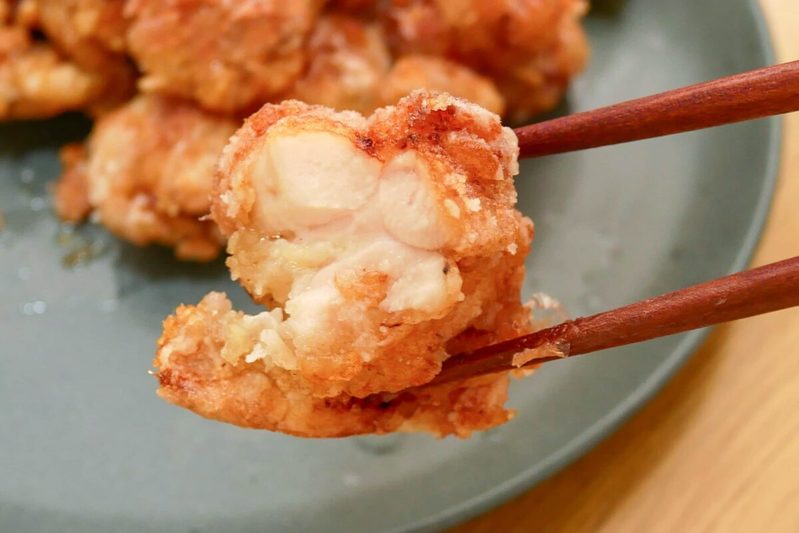 速水もこみちが辿り着いた「最強のから揚げ」 たっぷり“あるもの”をかける