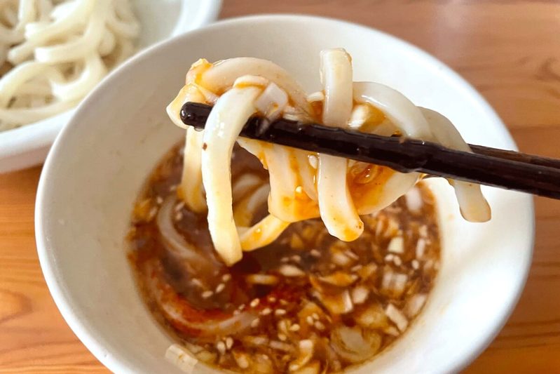 焼肉のタレで作る「濃厚つけだれ」 冷凍うどんがやみつきのウマさに
