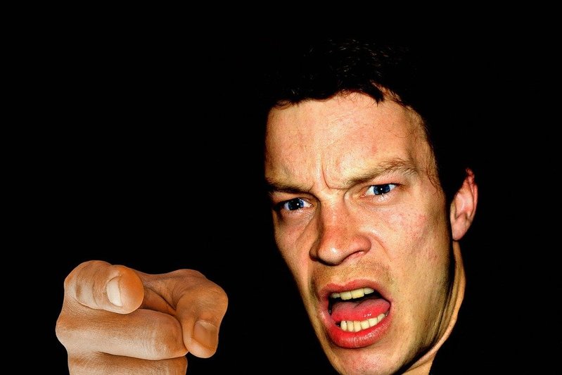 退職代行を使って辞めるのはクズ？よくある疑問と対策をご紹介！