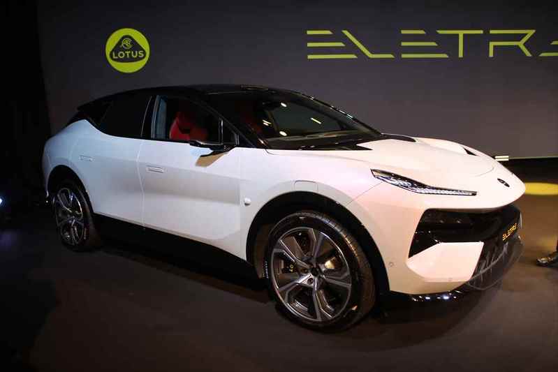 新世代ロータスのピュアエレクトリックハイパーSUV！テクノロジー､パフォーマンス､ラグジュアリーが備わった
｢エレトレ｣が発表！