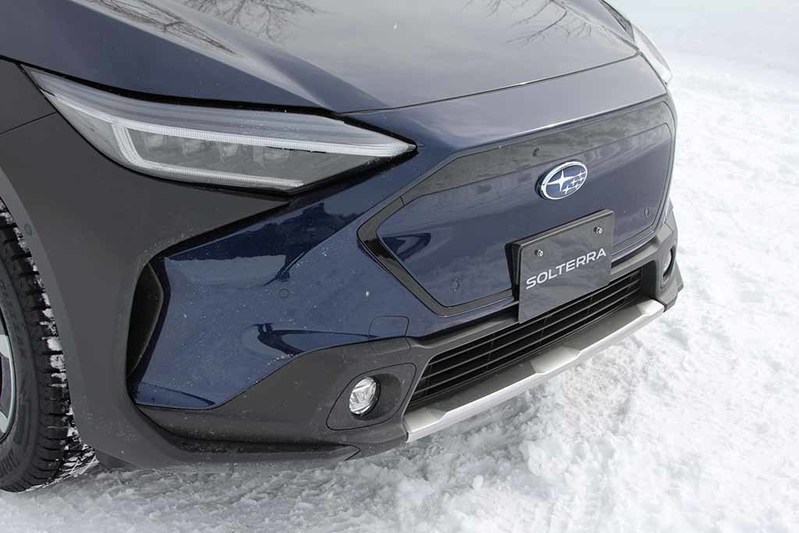 これってスバル車の中でも一番雪道で安定して走れるモデルかも!?「スバル ソルテラ」【河口まなぶ動画試乗インプレッション】