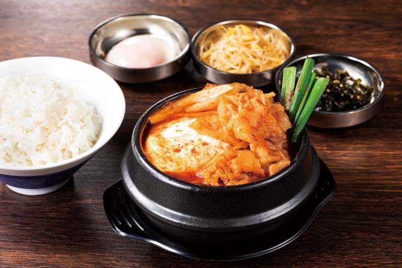 【もちもち麺】夏をさきどり！「スンドゥブ 中山豆腐店」のグランドメニューが新しくなります