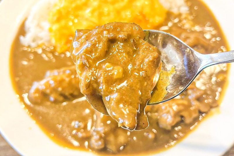 【CoCo壱】新商品「THEチキンカレー」が激ウマ　スパイシーだけど辛すぎず旨味を感じる…