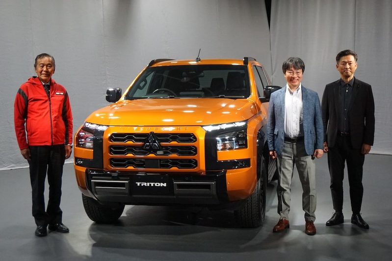 三菱 1トンピックアップトラック新型「トライトン」の国内販売スタート。冒険心を煽るゴツいデザインで登場