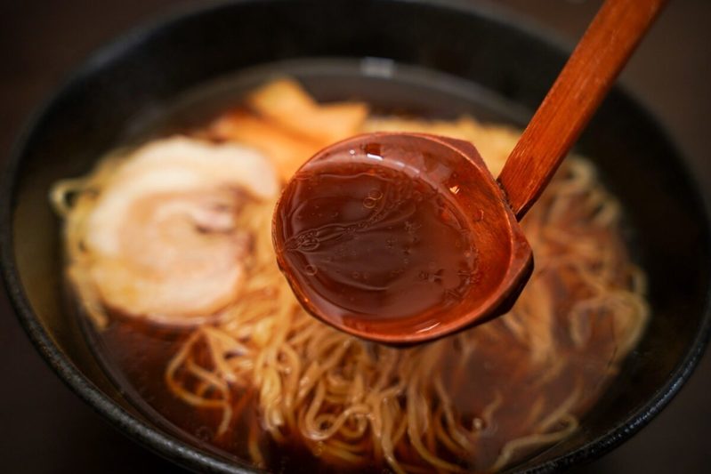 有田哲平も絶賛した「らぁ麺や 嶋」　自宅でも楽しめる一杯が感動レベルの美味さだった