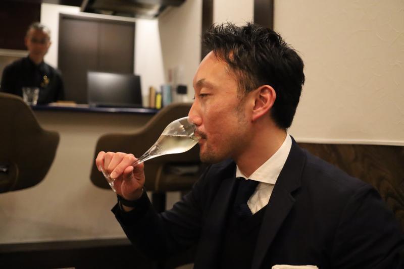 自分に合った新しいワインとの出会いが楽しめる『ワインサロン TANAKA』