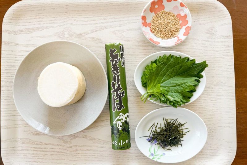 辻希美がやっている「蕎麦の食べ方」が最高 ネギの代わりに“コレ”は約1割ほど