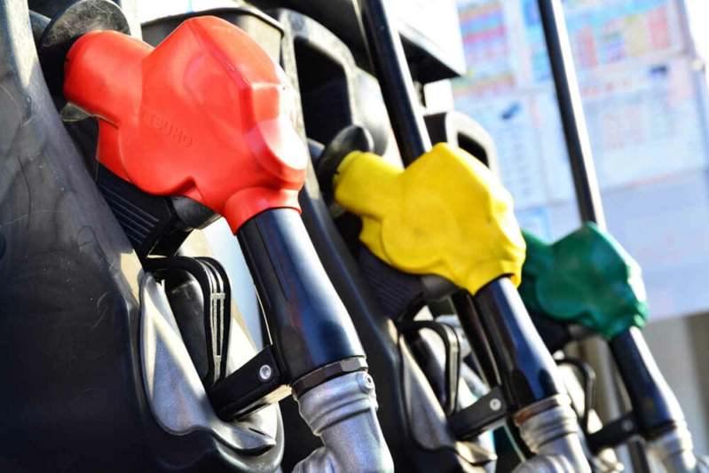「ガソリンスタンドでの燃料の入れ間違えゼロへ?」もう導入されてるハイテクシステムが“ウッカリ”を解消してくれるかも