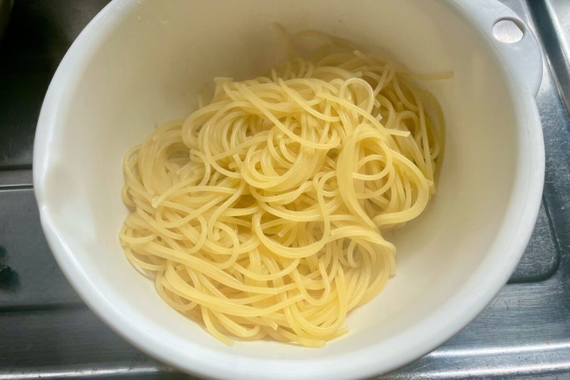 リュウジ氏の「虚無パスタ2」が風味豊かで驚き　わさびを6cm分入れても全然辛くない