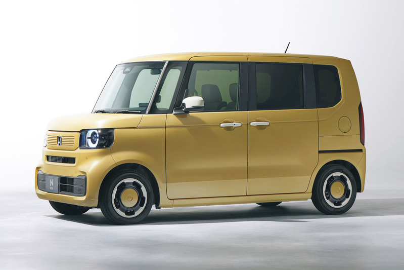 ホンダ　新型N-BOXデザイン公開　3代目は個人も家族もハッピーに