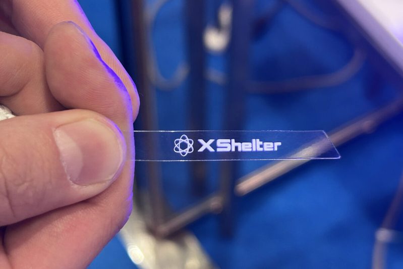 ワークマン話題の夏服「Xshelter」がスゴすぎ “日傘レベルの遮熱”は本物だった…