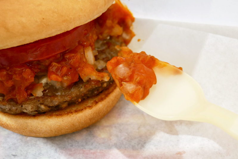 いとうあさこの「モスバーガーの食べ方」が最高 “あるもの”を一緒に注文する