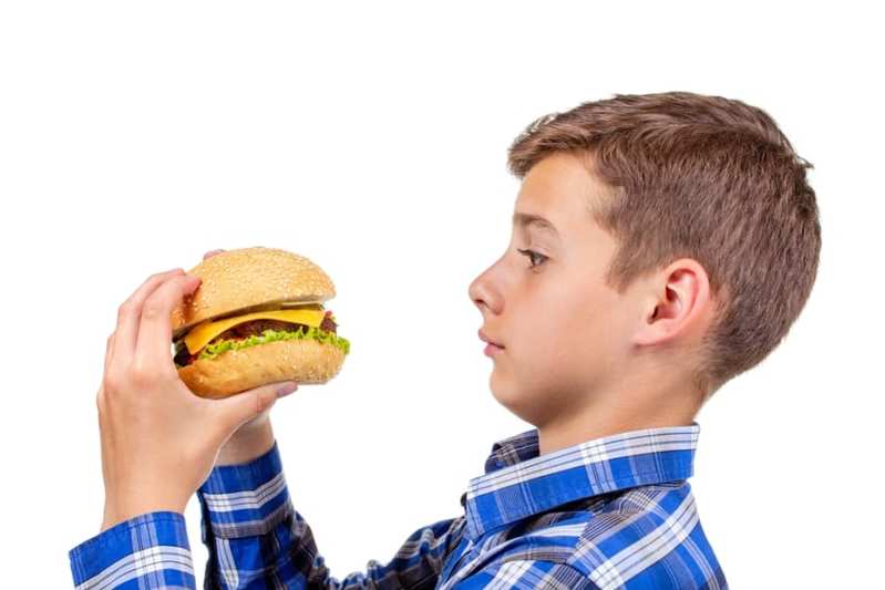 「ホットドッグは野菜」とアメリカの子どもの4割が信じていると明らかに