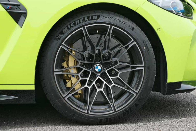 【プロ解説】BMW M4クーペCompetitionの安全装備を徹底解説