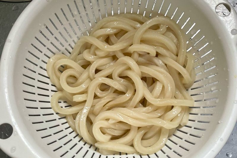 【家事ヤロウ！！！】ギャル曽根の「ダシうどん」に驚き　コシのある麺で止まらない美味しさ