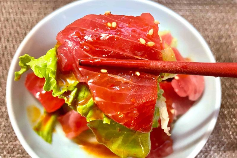マグロの刺身に“あるもの”をかけると激ウマ ヤマサの万能たれがシビれるおいしさ