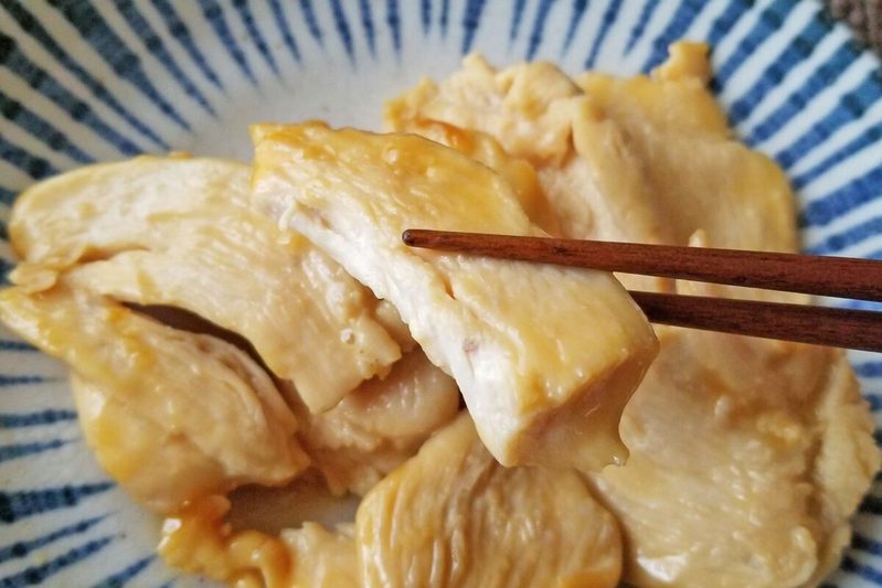 鶏むね肉は「この調味料」でしっとり激ウマに キユーピー公式レシピがお弁当にも最高