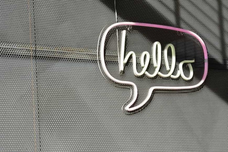 挨拶しない人の心理とは?挨拶を無視する人との上手な付き合い方を解説!