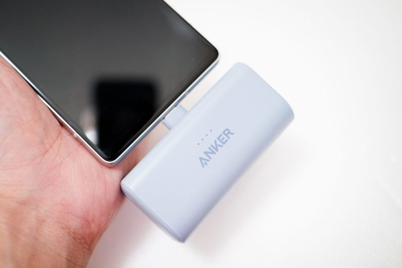 Ankerの“3000円以下で買えるモバイルバッテリー”がガチで便利　知らないと後悔するレベルかも…