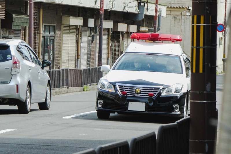 「東京都で525人が逮捕されたことも…」交通違反の反則金、納付&出頭要請を無視すると“痛い目”だけでは済まされない理由