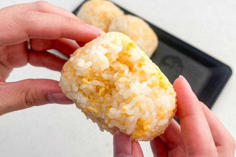 家庭にある“4つのもの”で作るおにぎりが最高すぎる…　「おばあちゃんの味」懐かしむ声