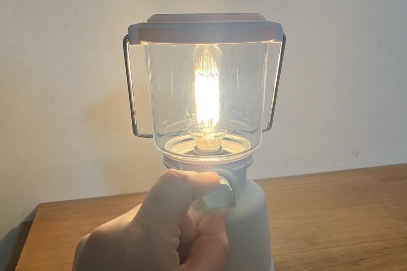 やっぱり無印良品にあった！部屋に出しっぱなしてすぐ使えるLEDランタン【これ買ってよかった】