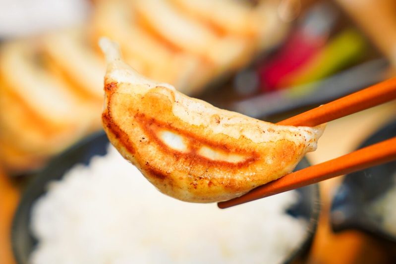 鳥羽シェフ監修「究極の餃子定食」がもはやコース料理　圧倒的な満足感で1000円が安く感じる