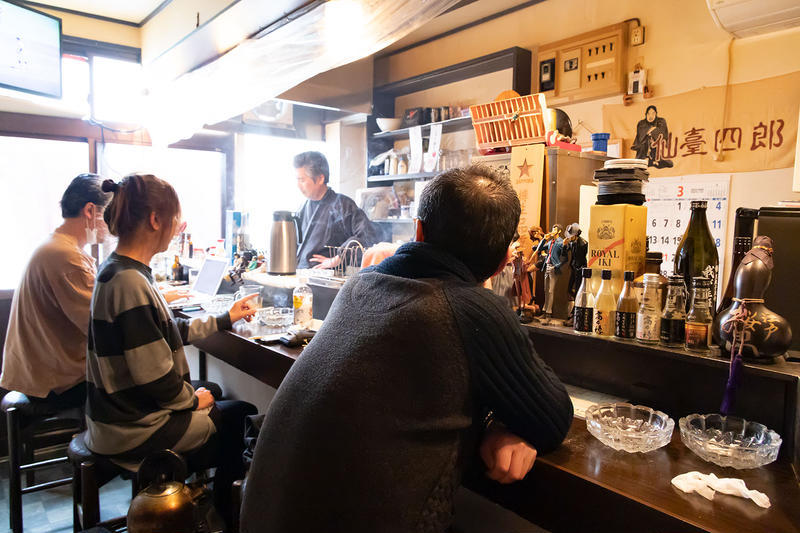 マスターの男気＆絶品の焼鳥や料理に酔いしれる｜朝9時から営業の居酒屋『風天』