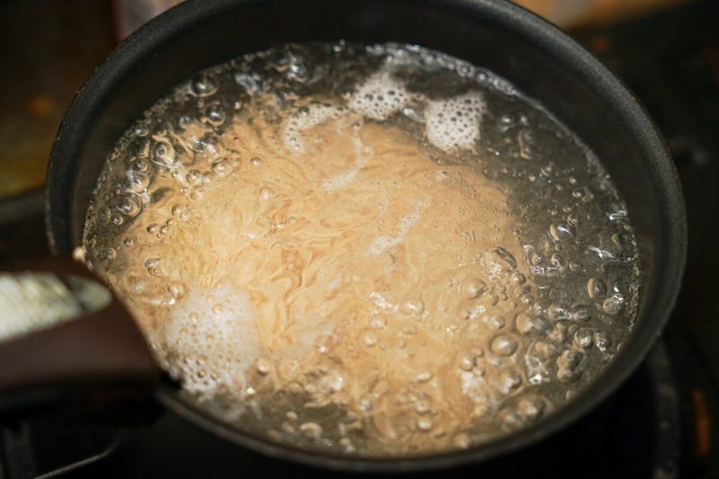 有田哲平が「芸術作品」と絶賛した『飯田商店』監修のラーメン　スープを飲んだ瞬間に笑みが溢れた