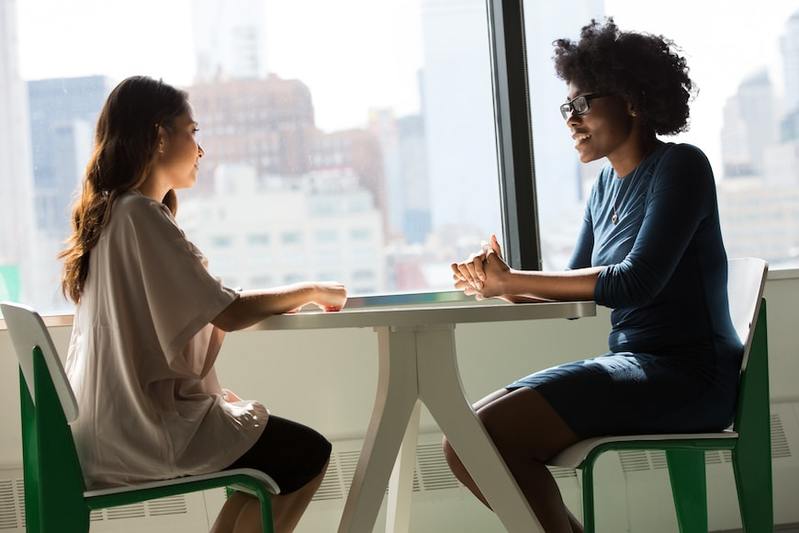 【怖い】冗談が通じない人の心理&特徴を解説!上手な付き合い方は?