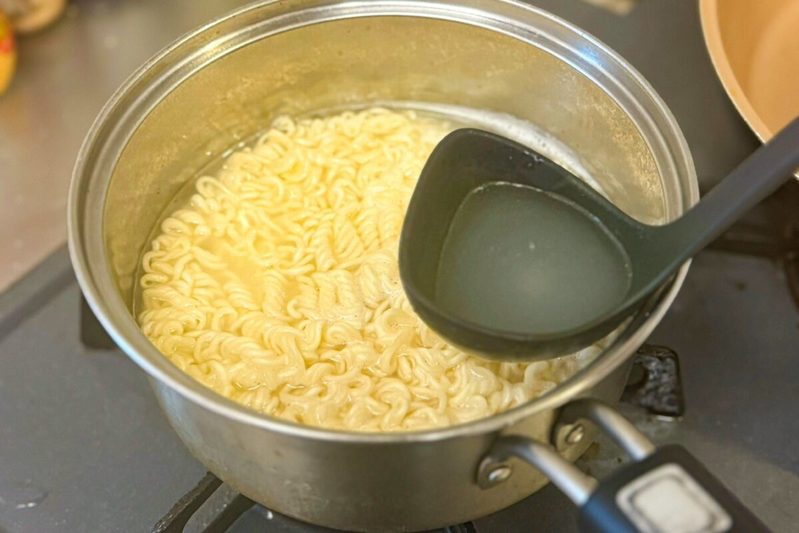 マツコ、“最高のラーメンの食べ方”が反響呼ぶ 約3割が「こういうのが理想」