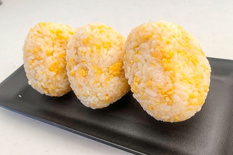 家庭にある“4つのもの”で作るおにぎりが最高すぎる…　「おばあちゃんの味」懐かしむ声