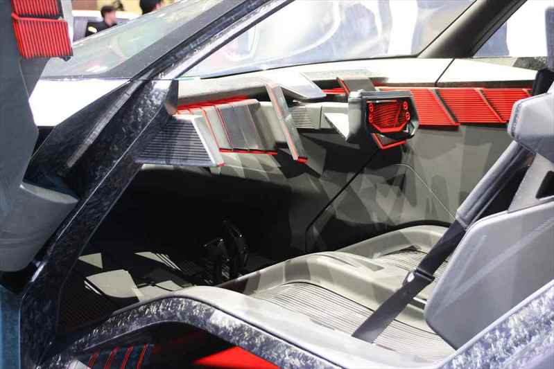 EVコンセプトカーのハイパーシリーズは未来感溢れるデザインで必見です！ 日産ブースフォトギャラリー【ジャパン モビリティ ショー 2023】