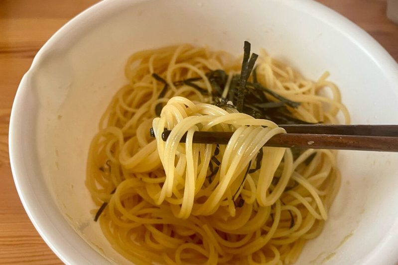 リュウジ氏の「虚無パスタ2」が風味豊かで驚き　わさびを6cm分入れても全然辛くない