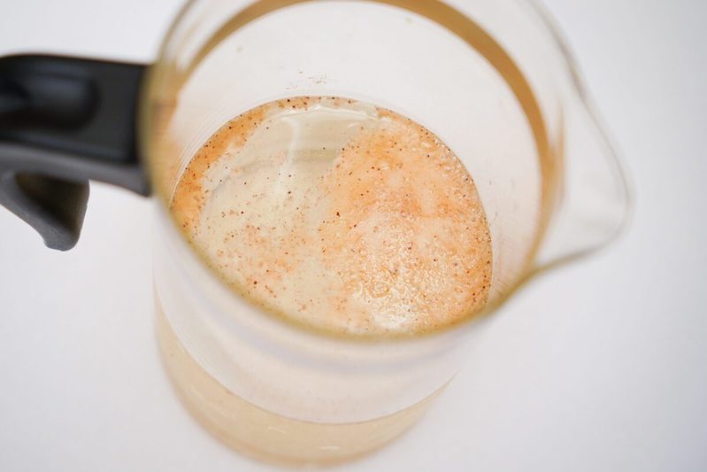 海外で人気急上昇中の“水の飲み方”を試したら… 想像以上に手軽&美味しくて驚いた