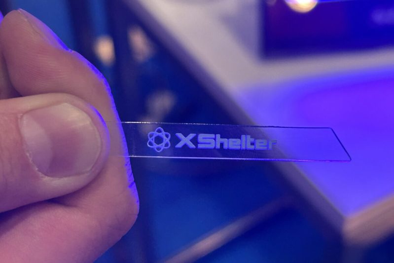 ワークマン話題の夏服「Xshelter」がスゴすぎ “日傘レベルの遮熱”は本物だった…