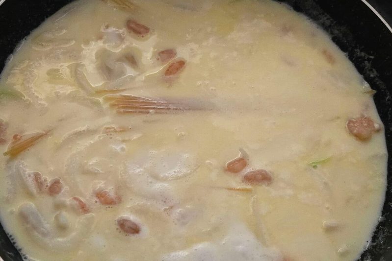 【まるでカフェの味】ワンパンで作る濃厚クリームパスタ 生クリームなしでこのおいしさ