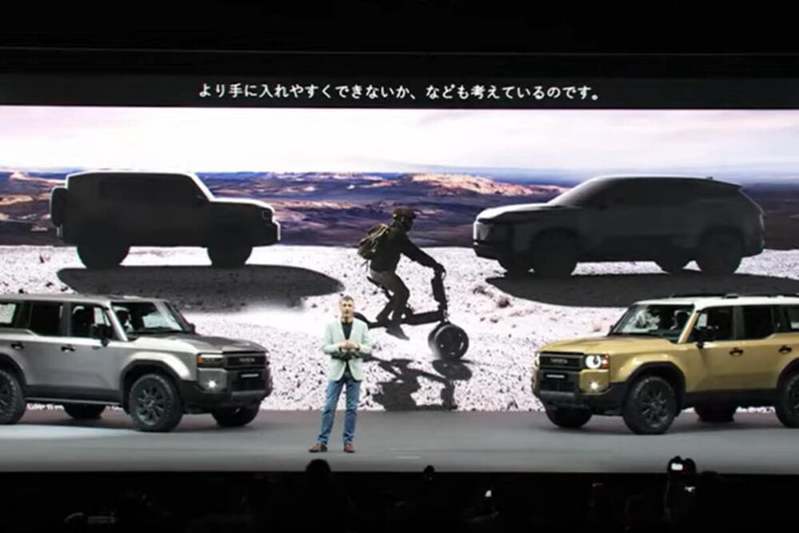 『bZ5X』に『コンパクトクルーザー』!?トヨタが新型ランクル発表で“新型EV”チラ見せ