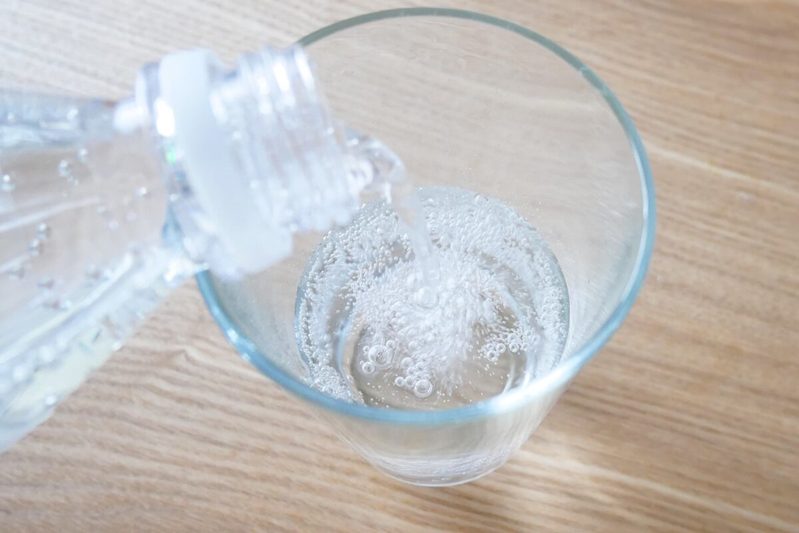 炭酸水は「これしか買わない」 リュウジもハマった“富良野ホップ”が最高