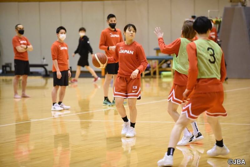 【女子日本代表】W杯予選に向けて/ 山本麻衣「自分の強みは得点できる、決め切る事」本橋菜子「一瞬のシュートチャンスを決め切る」❺