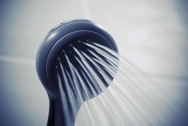お風呂場の髪の毛を効果的に溶かす方法とは?徹底解説!