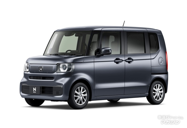 新型となったホンダ N-BOXとN-BOX カスタム。ベストバイはどっち？