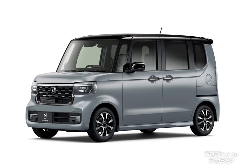 新型となったホンダ N-BOXとN-BOX カスタム。ベストバイはどっち？